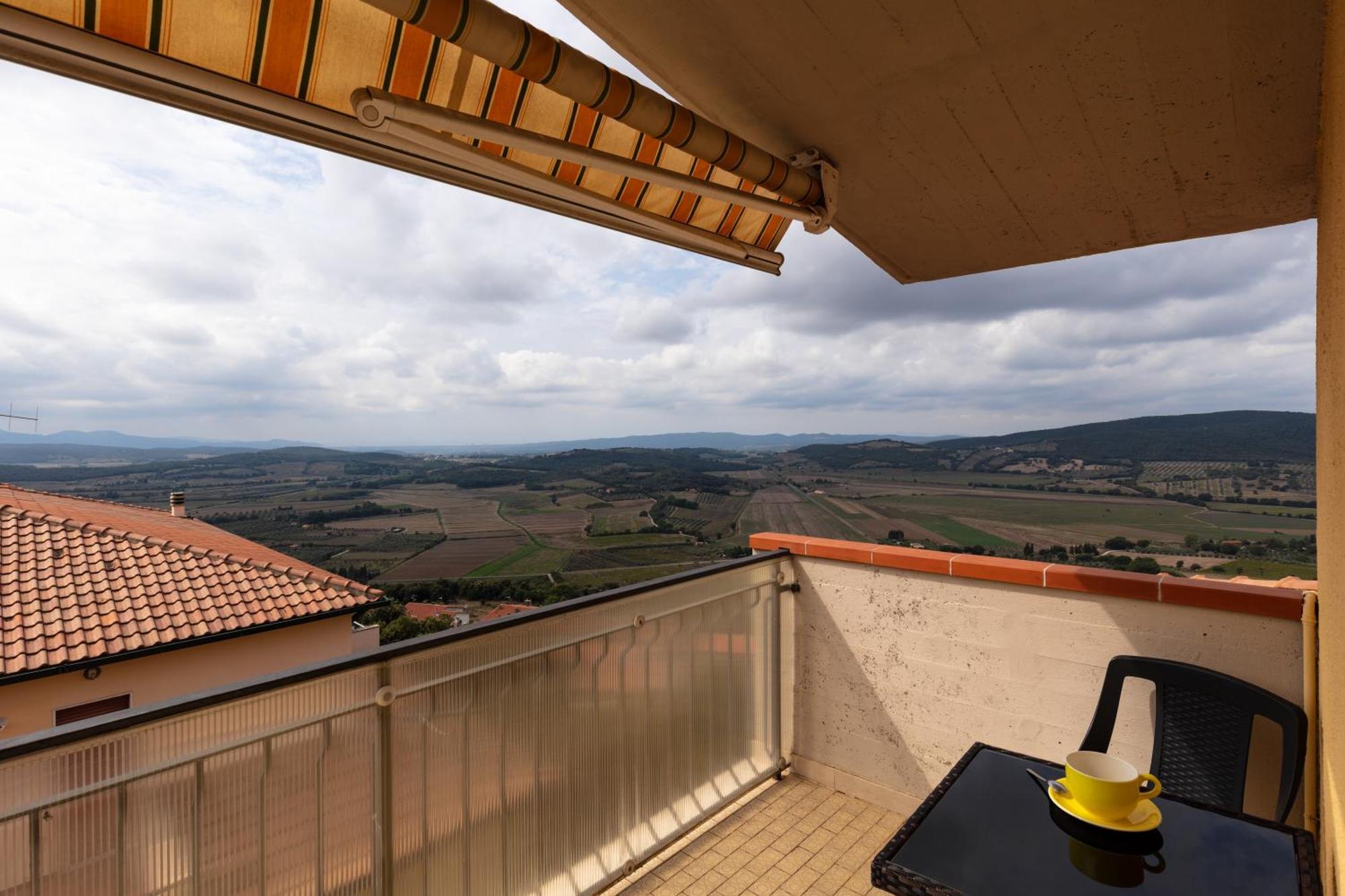 Mansarda Vista Mare Massa Marittima Exterior foto